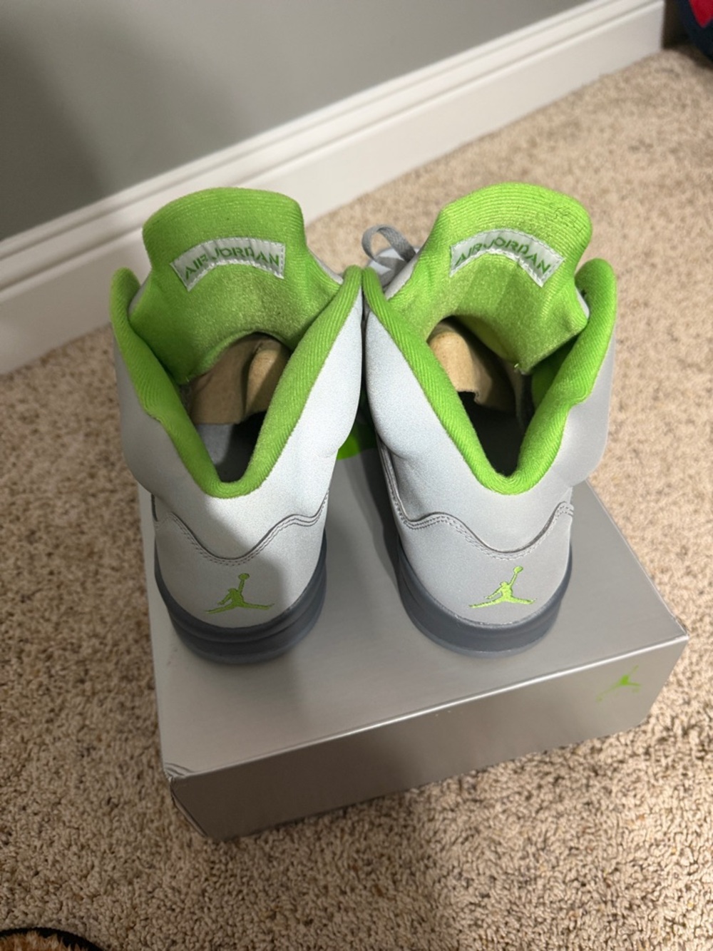 Jordan 5 Green Beans - Picture 4 of 6